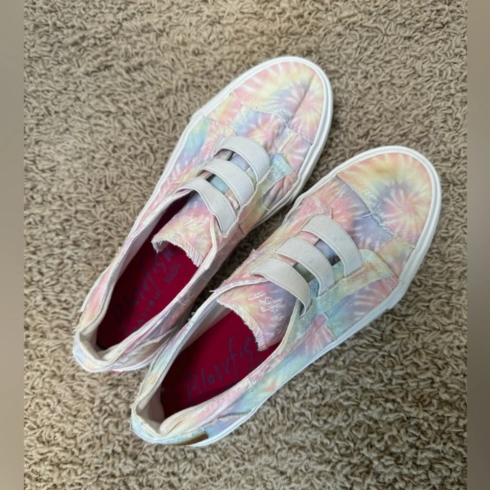 Blowfish Malibu Maura-K Girls Pastel Tie-Dye Canvas Slip On Sneakers Size 4